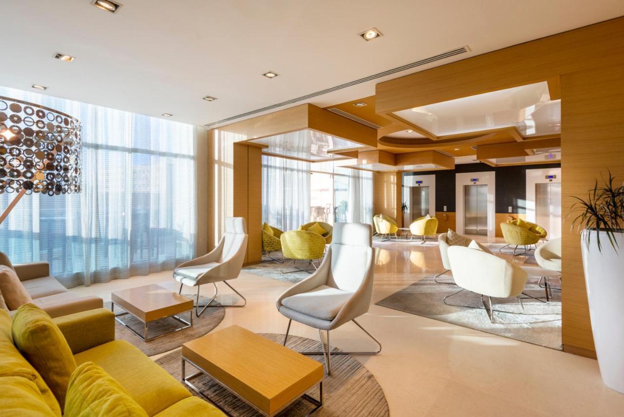 Holiday Inn Muscat Alseeb By Ihg Exterior foto