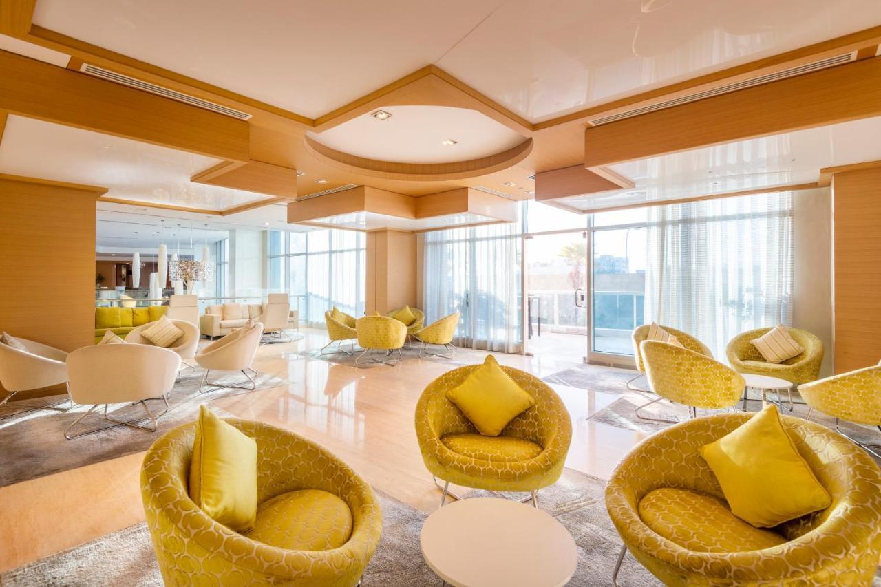 Holiday Inn Muscat Alseeb By Ihg Exterior foto